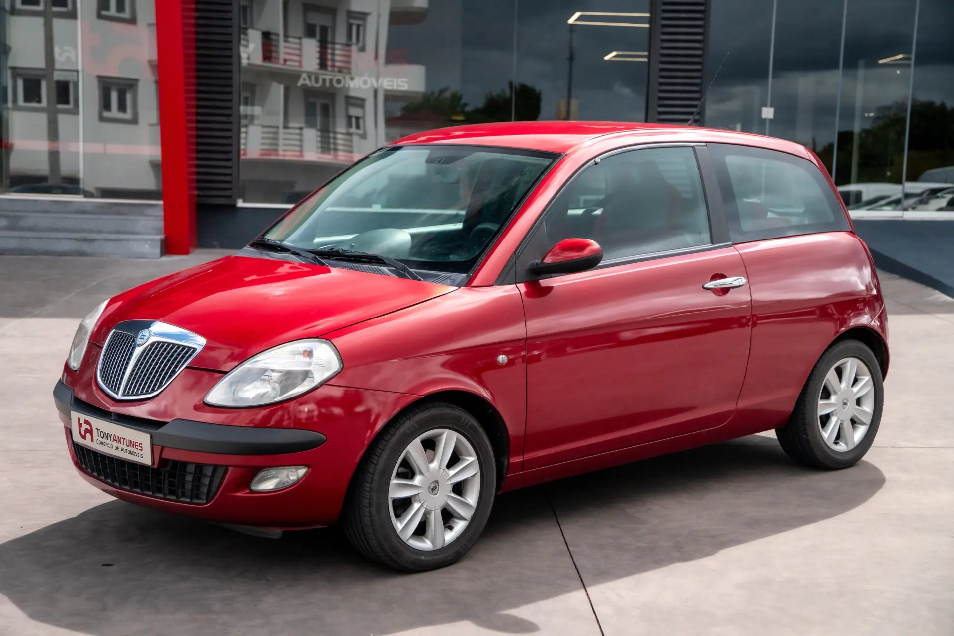 Lancia Ypsilon 1.2 Fashion 2