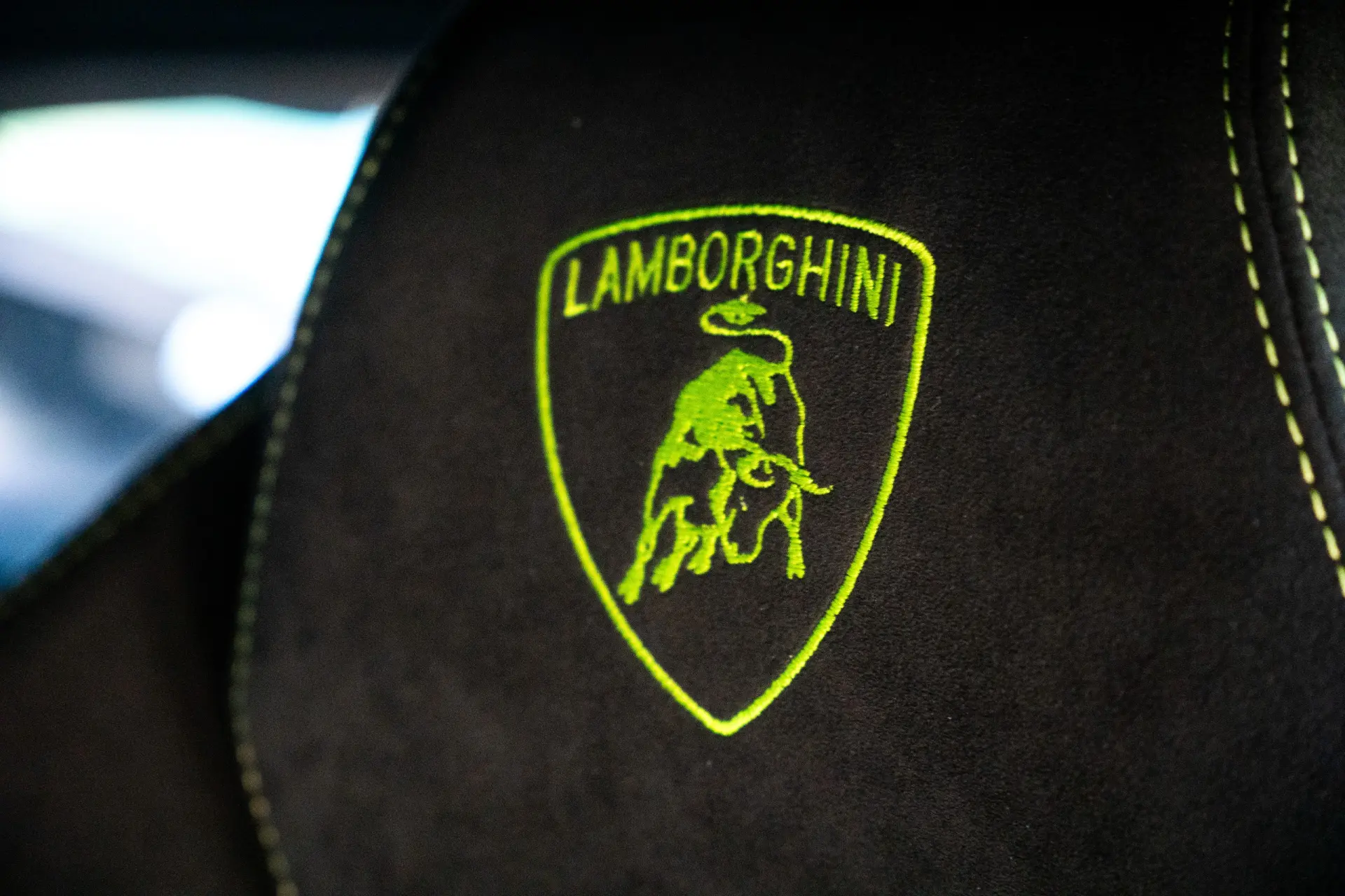 Lamborghini Huracán 5.2 V10 LP Performance 24