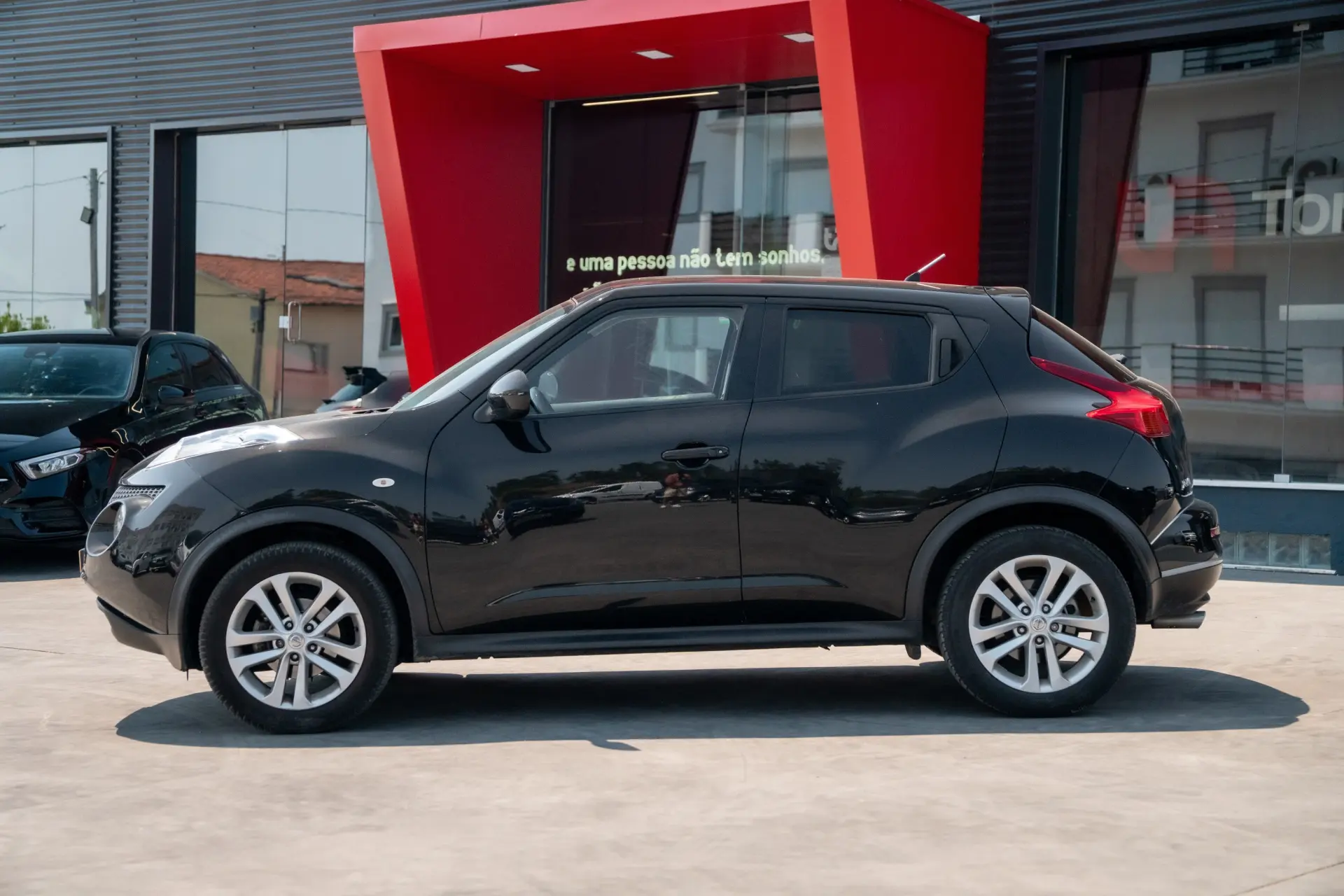 Nissan Juke 1.6 Acenta 6