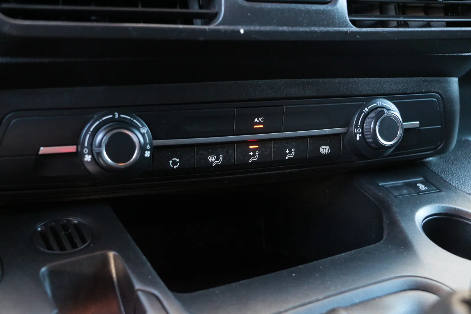 Peugeot Partner Partner 1.6 BlueHDi L1 Pro 16