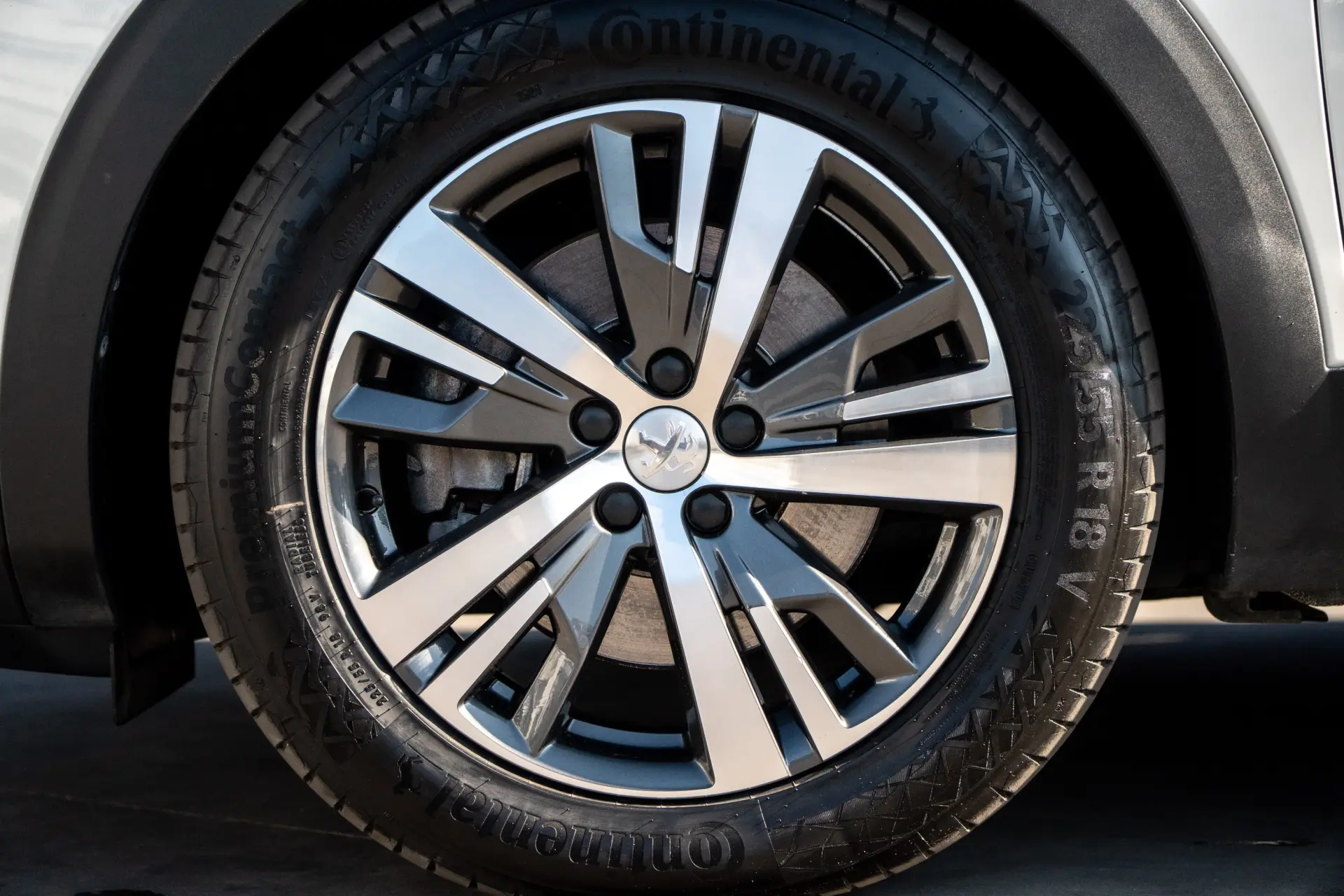 Peugeot 3008 1.6 Hybrid4 Allure Pack e-EAT8 8