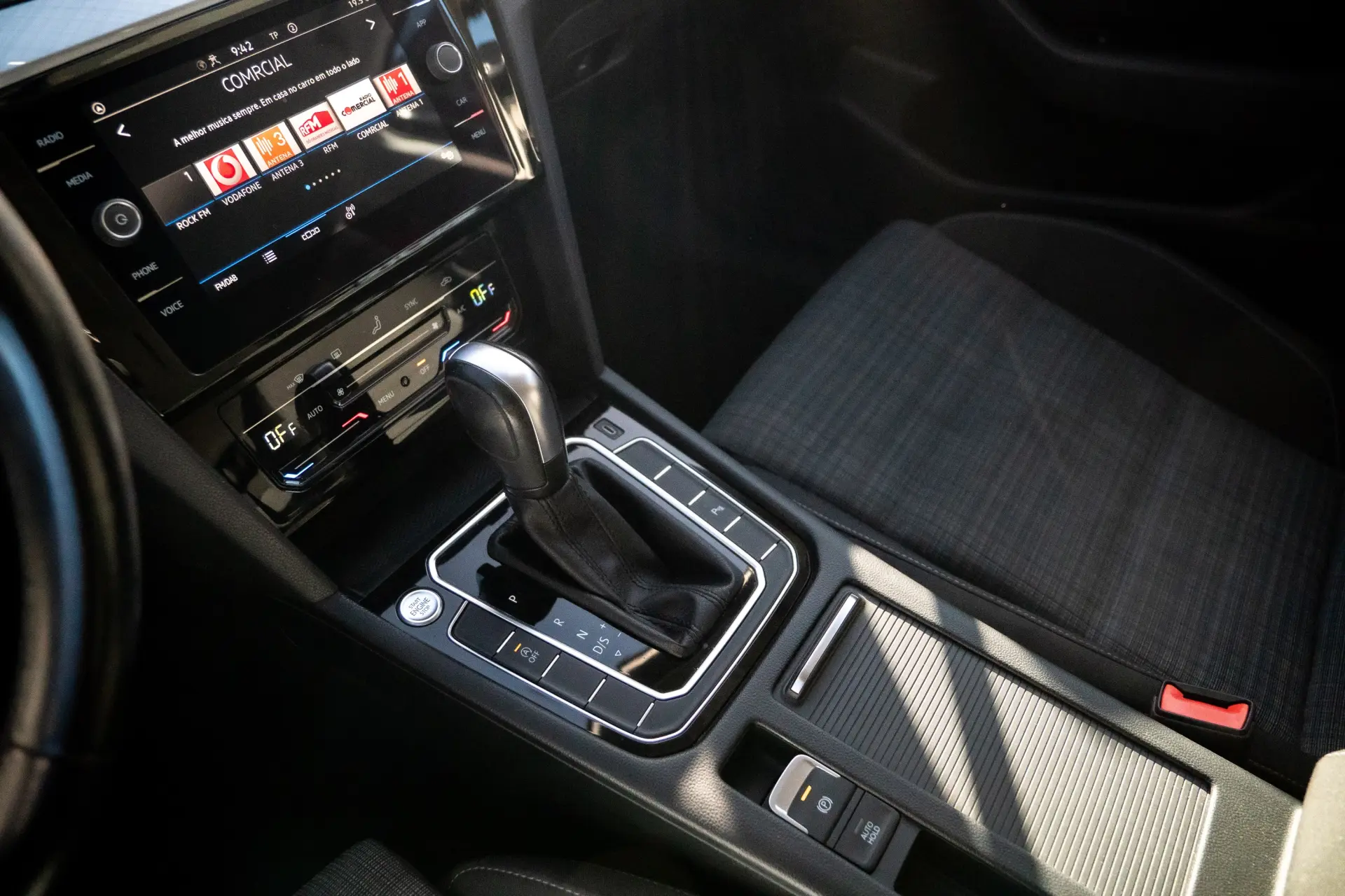 Volkswagen Passat Variant 2.0 TDI Elegance DSG 8