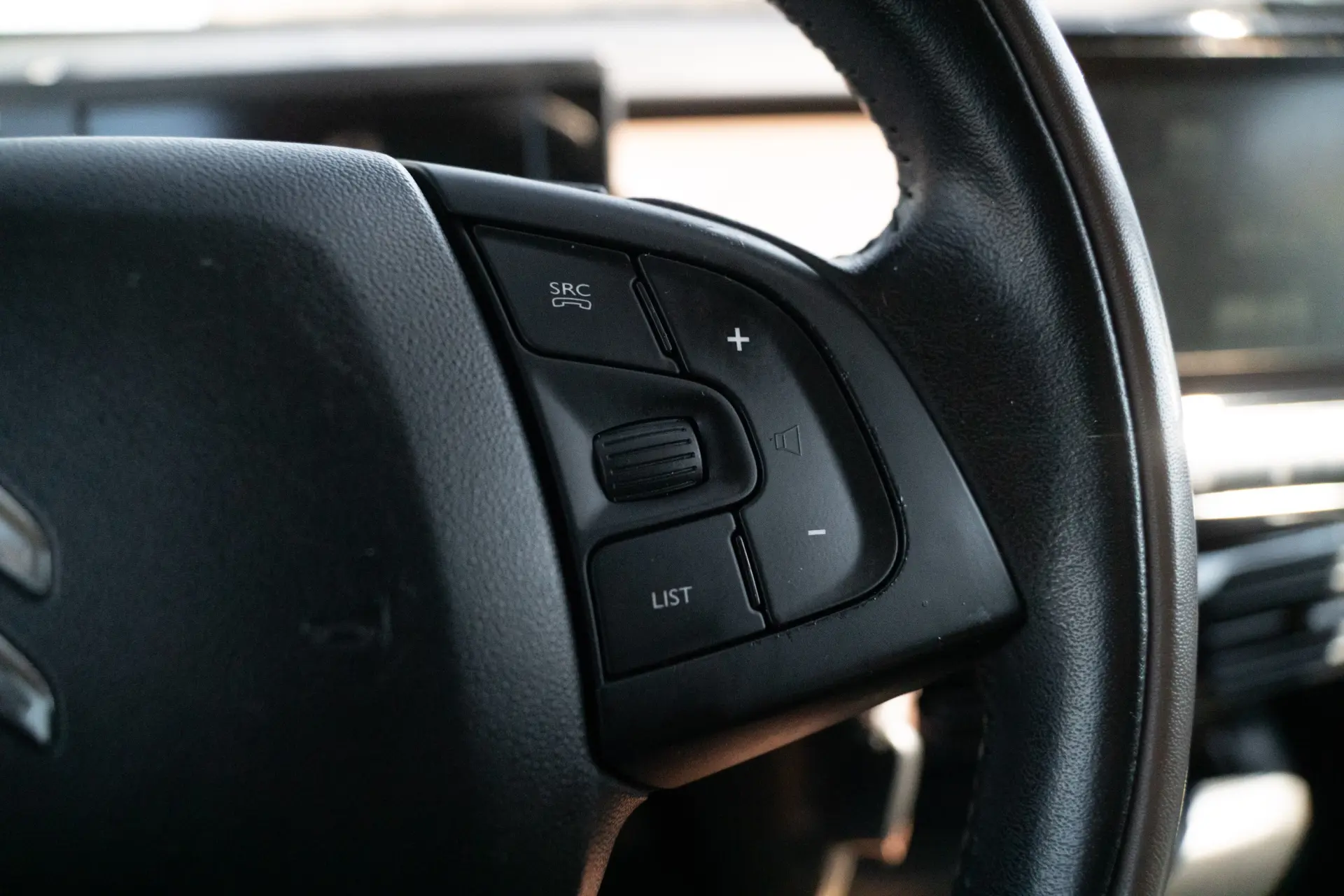 Citroen C4 Cactus 1.6 BlueHDi Feel 26