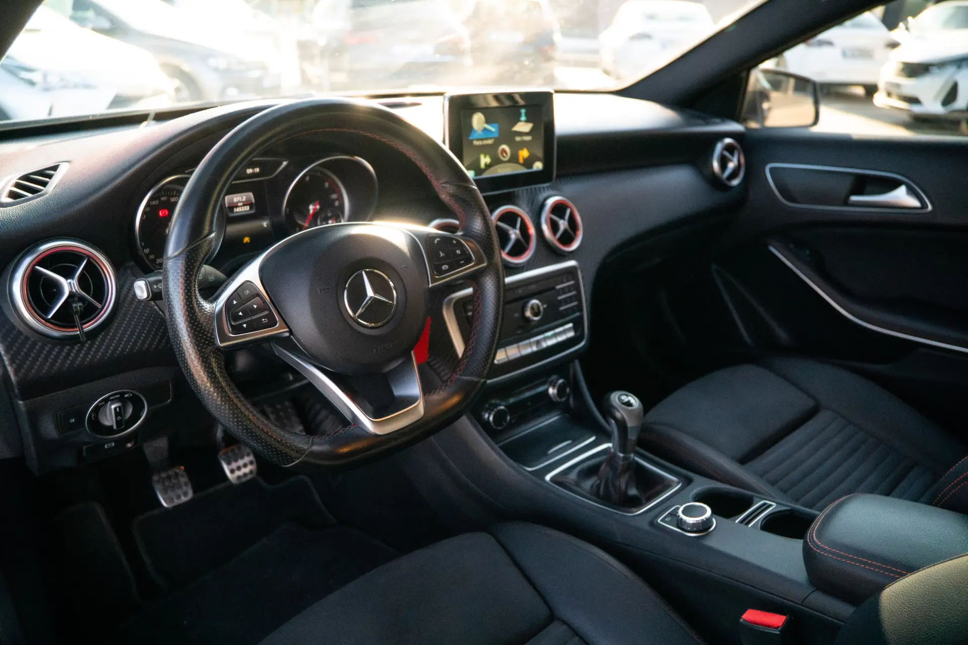 Mercedes-Benz A 180 d AMG Line 3