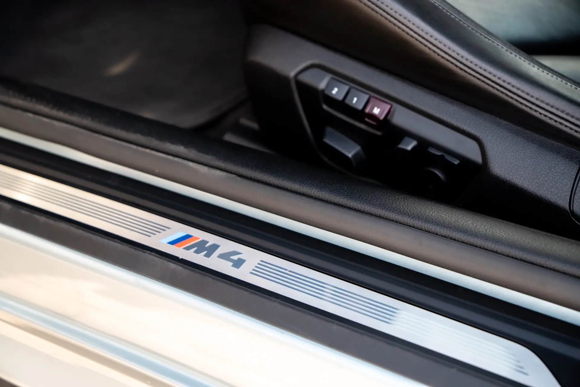 BMW M4 DKG 26