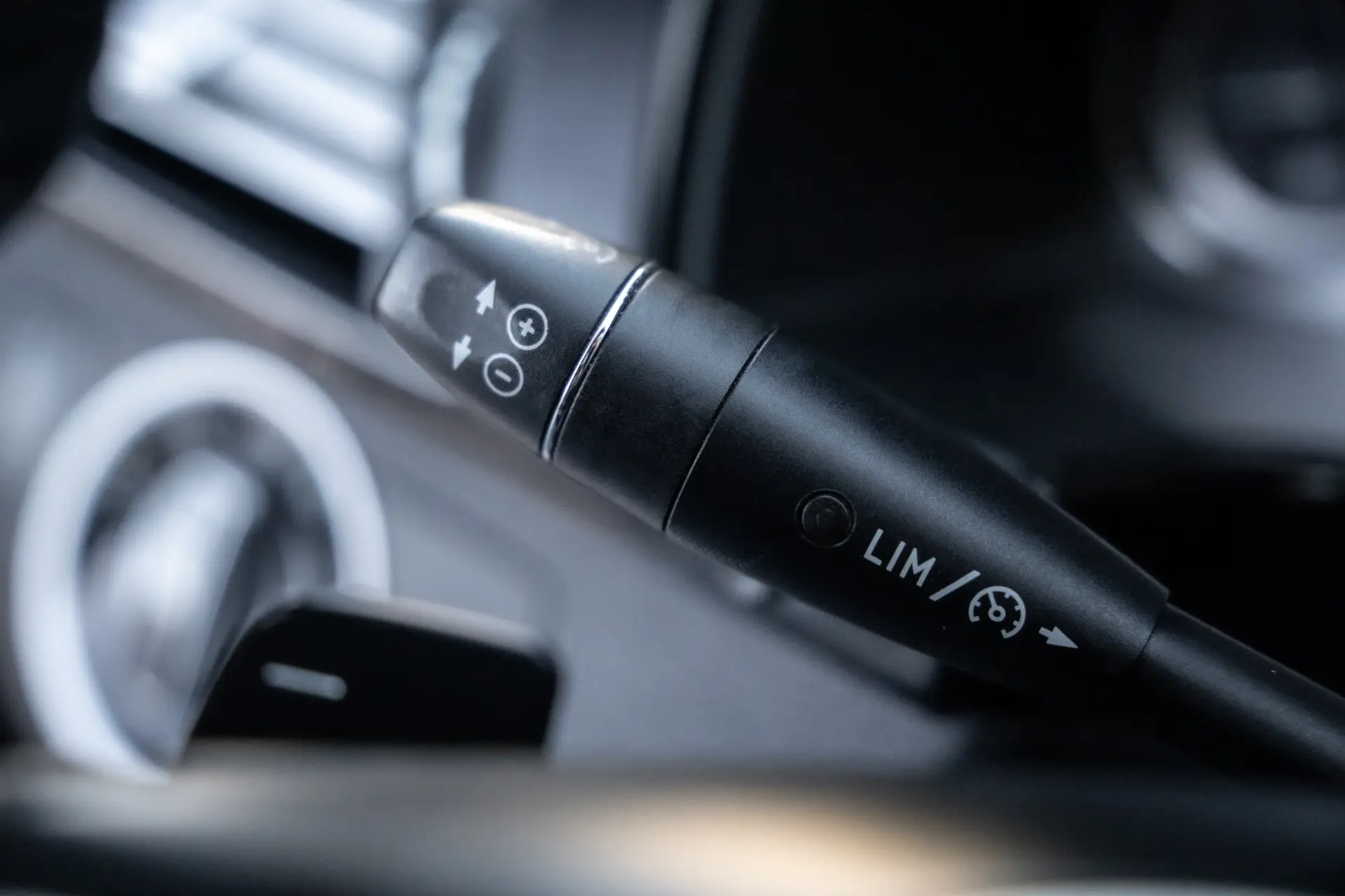 Mercedes-Benz E 220 BlueTEC 9G-TRONIC Avantgarde 15