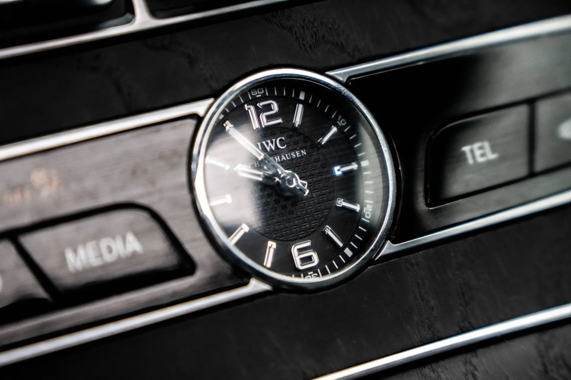 Mercedes-Benz CLS 350 d 4Matic AMG Line 27