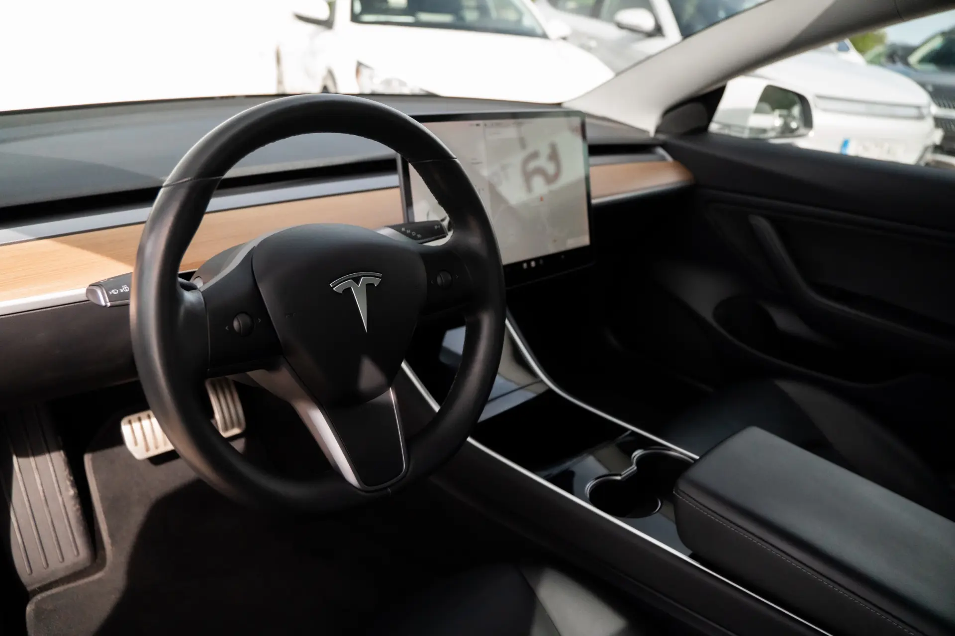 Tesla Model 3 Long Range AWD Dual Motor Performance 7