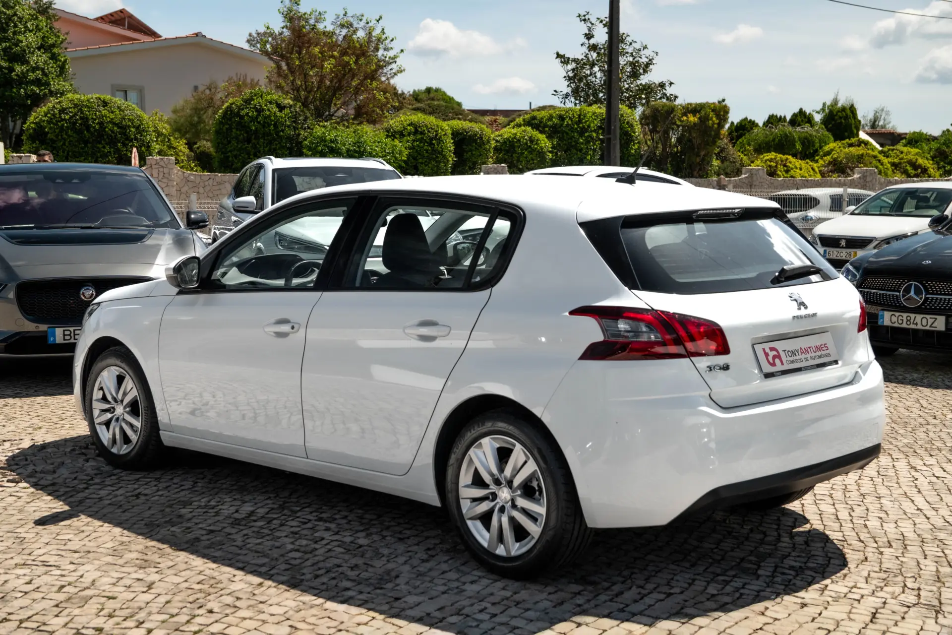 Peugeot 308 1.5 BlueHDi Business Line 8