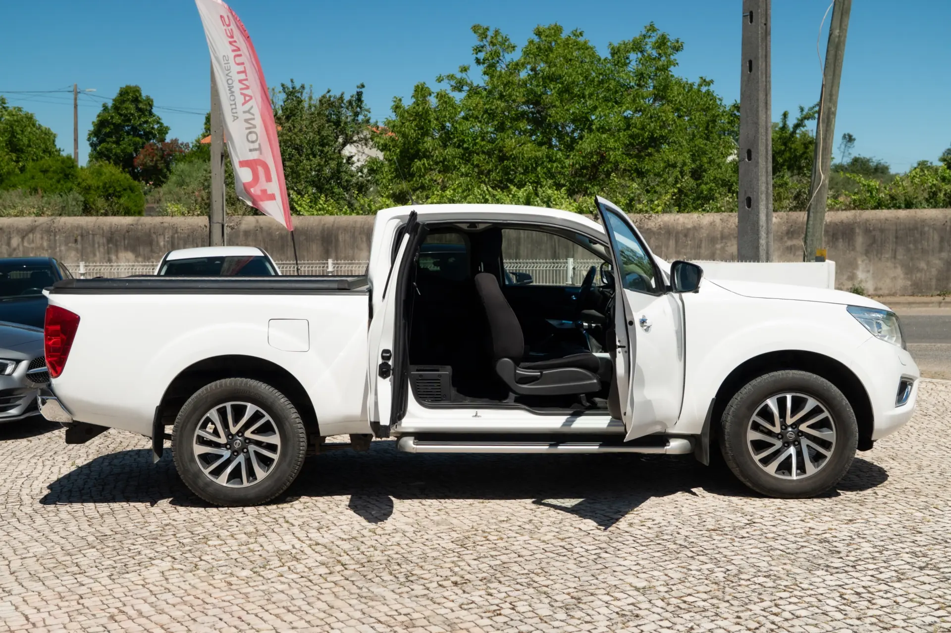 Nissan Navara 2.3 dCi CD 4WD N-Connecta 24
