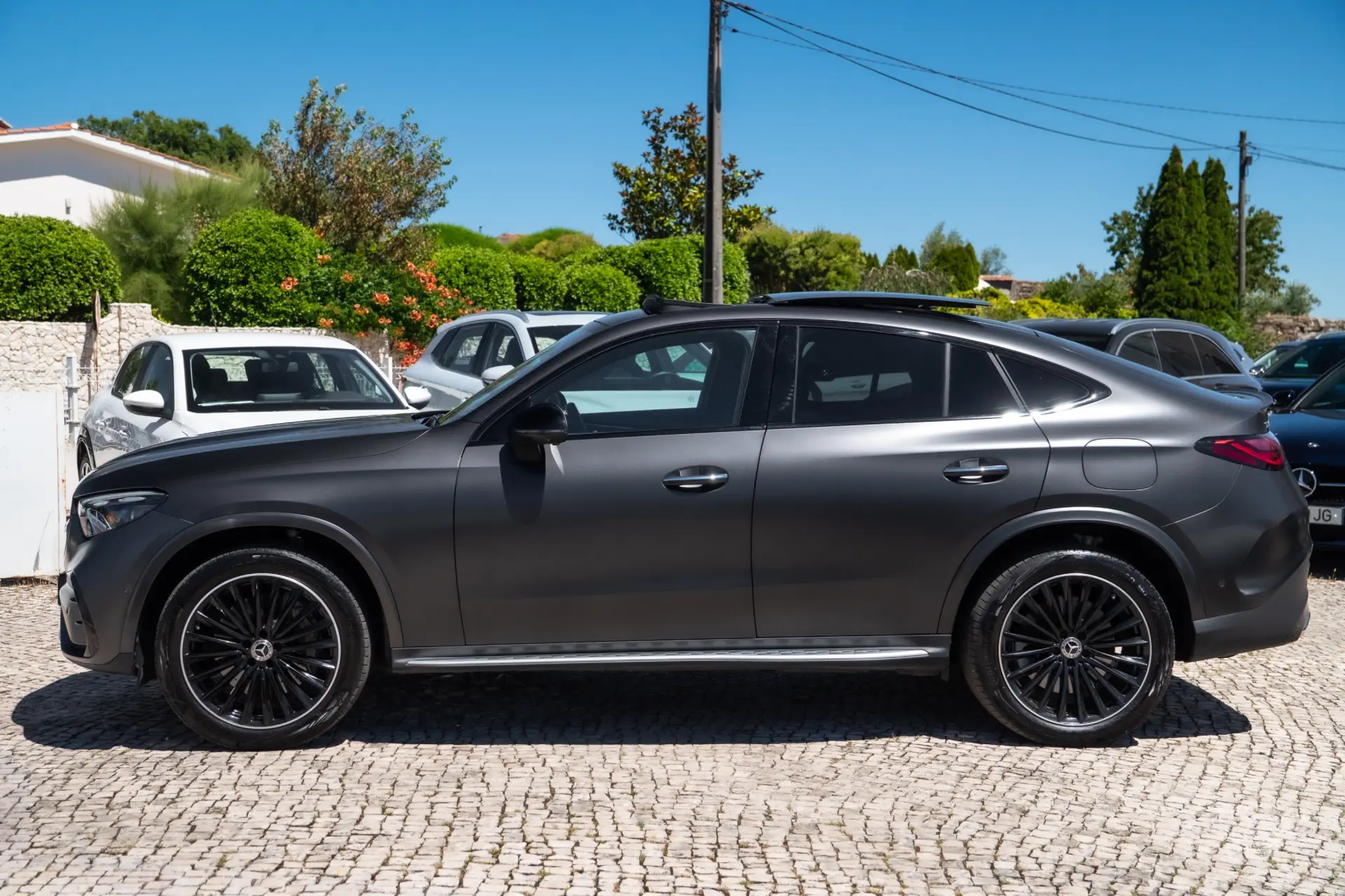 Mercedes-Benz GLC 300 de Coupe 4Matic 9G-TRONIC AMG Line Advanced 12