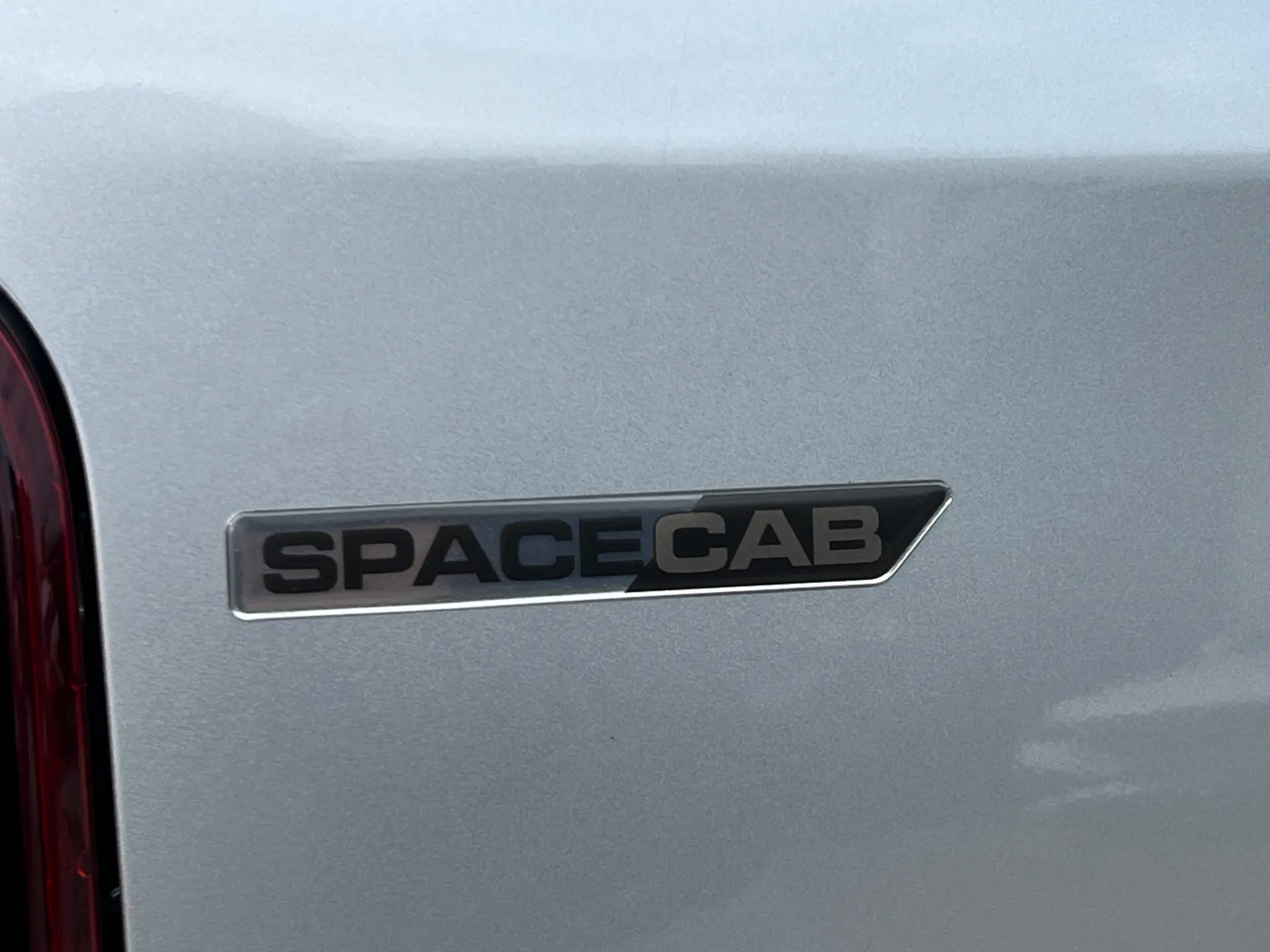 Mitsubishi L200 2.3 DI-D Strakar Space Cab Intense 4WD 10