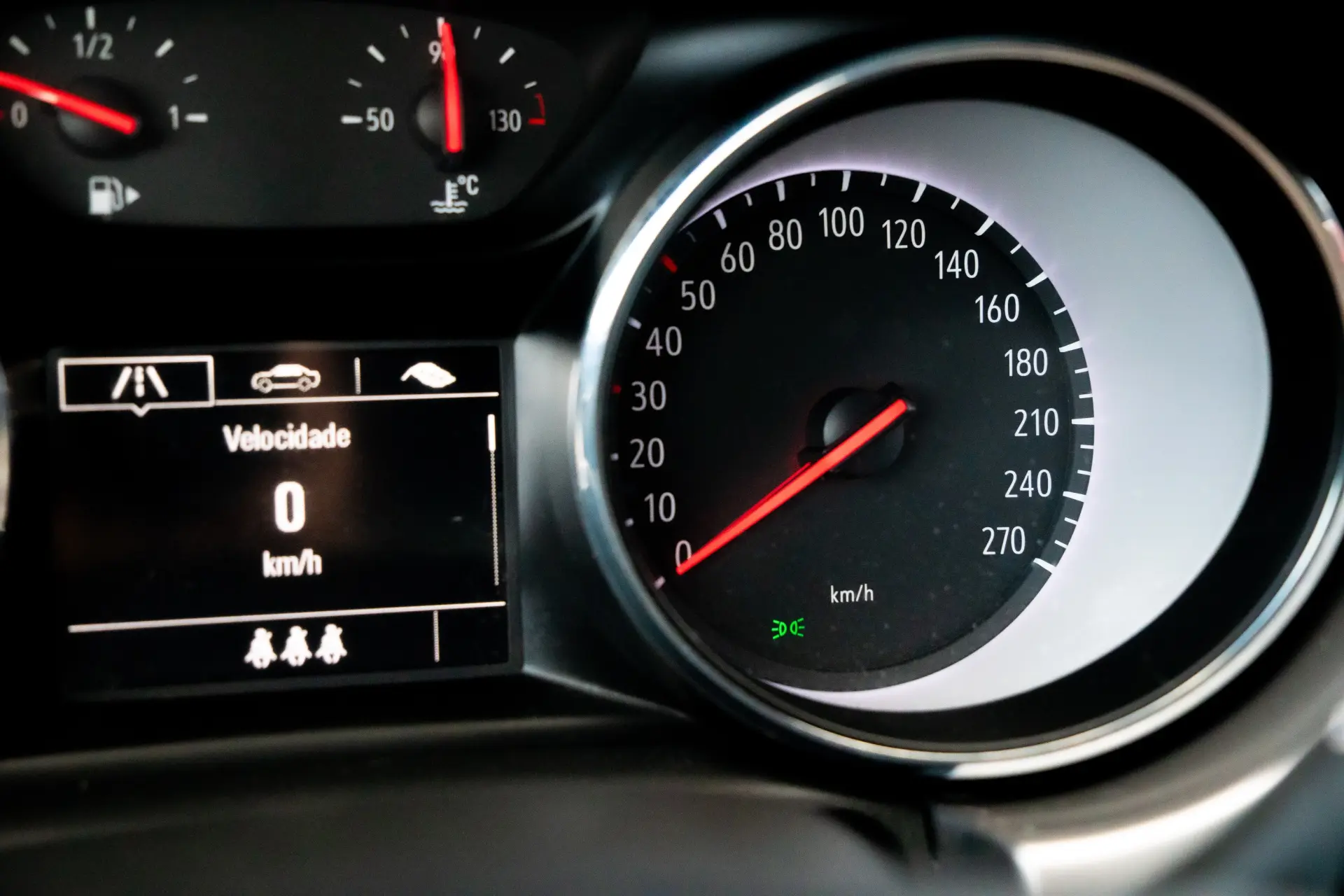 Opel Astra Sports Tourer 1.2 T Elegance 19
