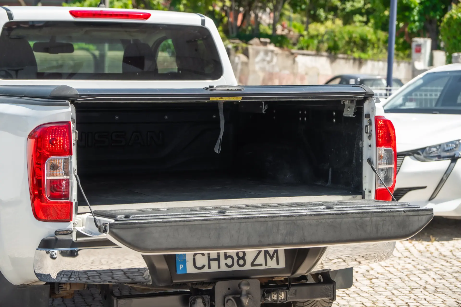 Nissan Navara 2.3 dCi CD 4WD N-Connecta 25