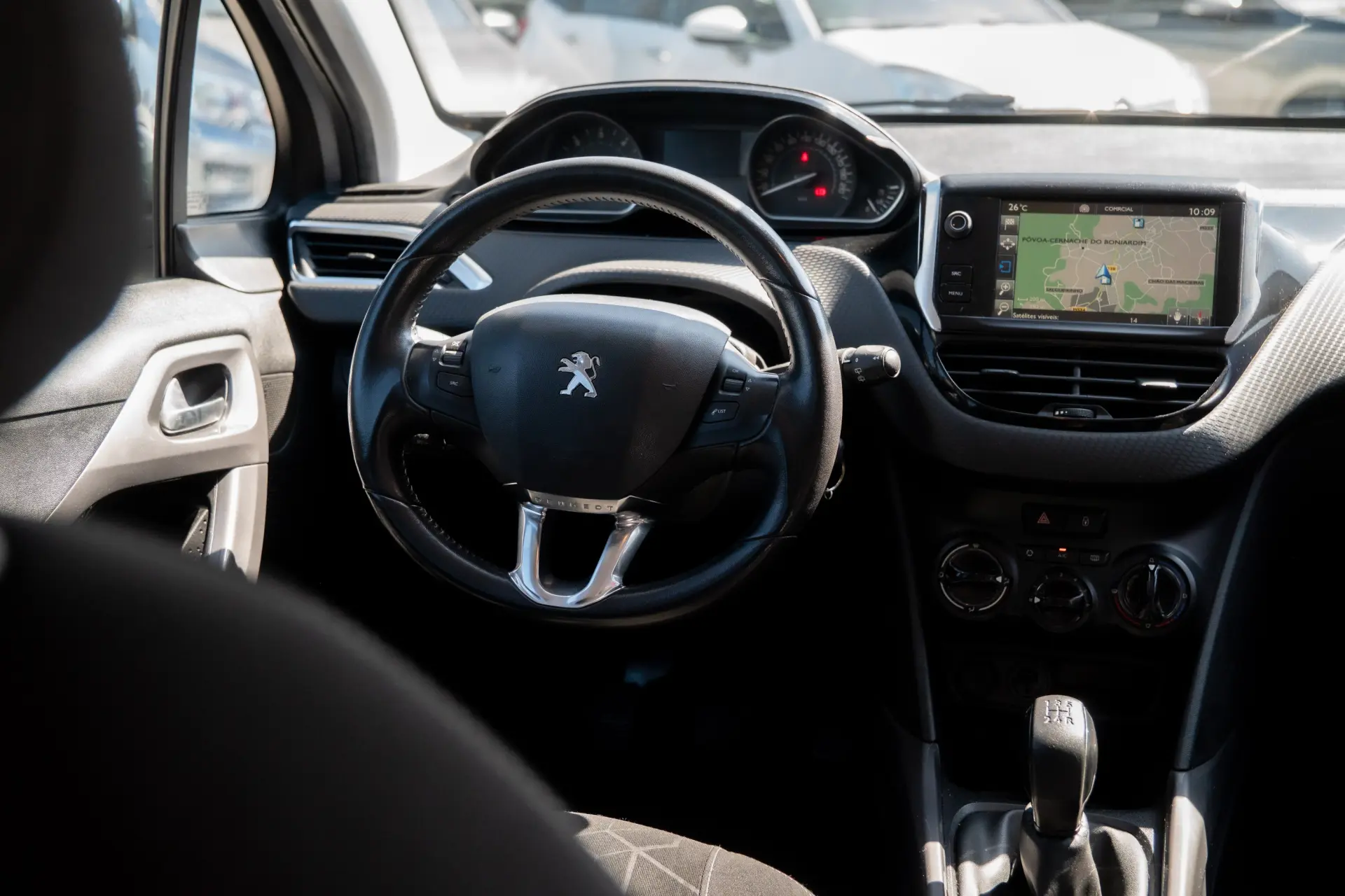 Peugeot 2008 1.6 BlueHDi Access 23