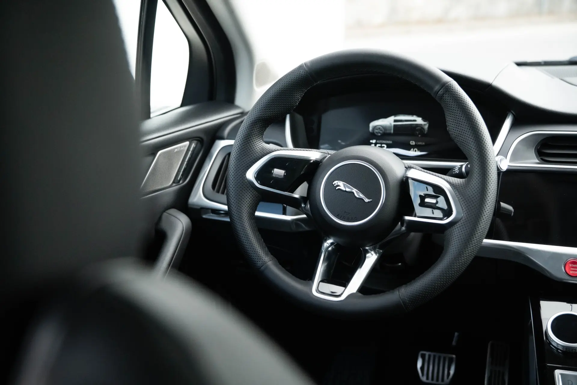 Jaguar I-Pace EV400 AWD SE 13