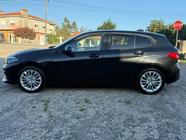 BMW 116 Line Sport 7