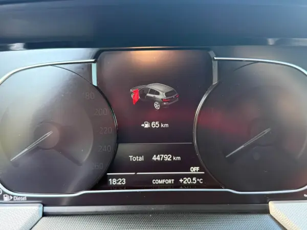 BMW 116 Line Sport 12