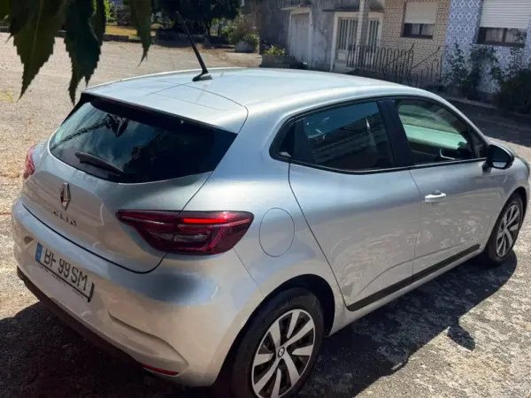 Renault Clio TCe Equilibre 4