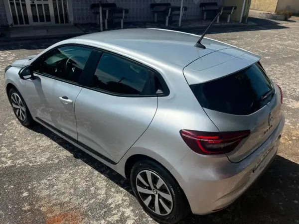 Renault Clio TCe Equilibre 5