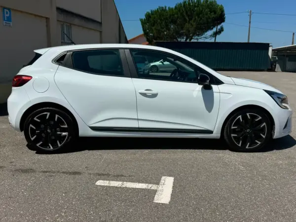 Renault Clio 1.5 Blue dCi Equilibre 8