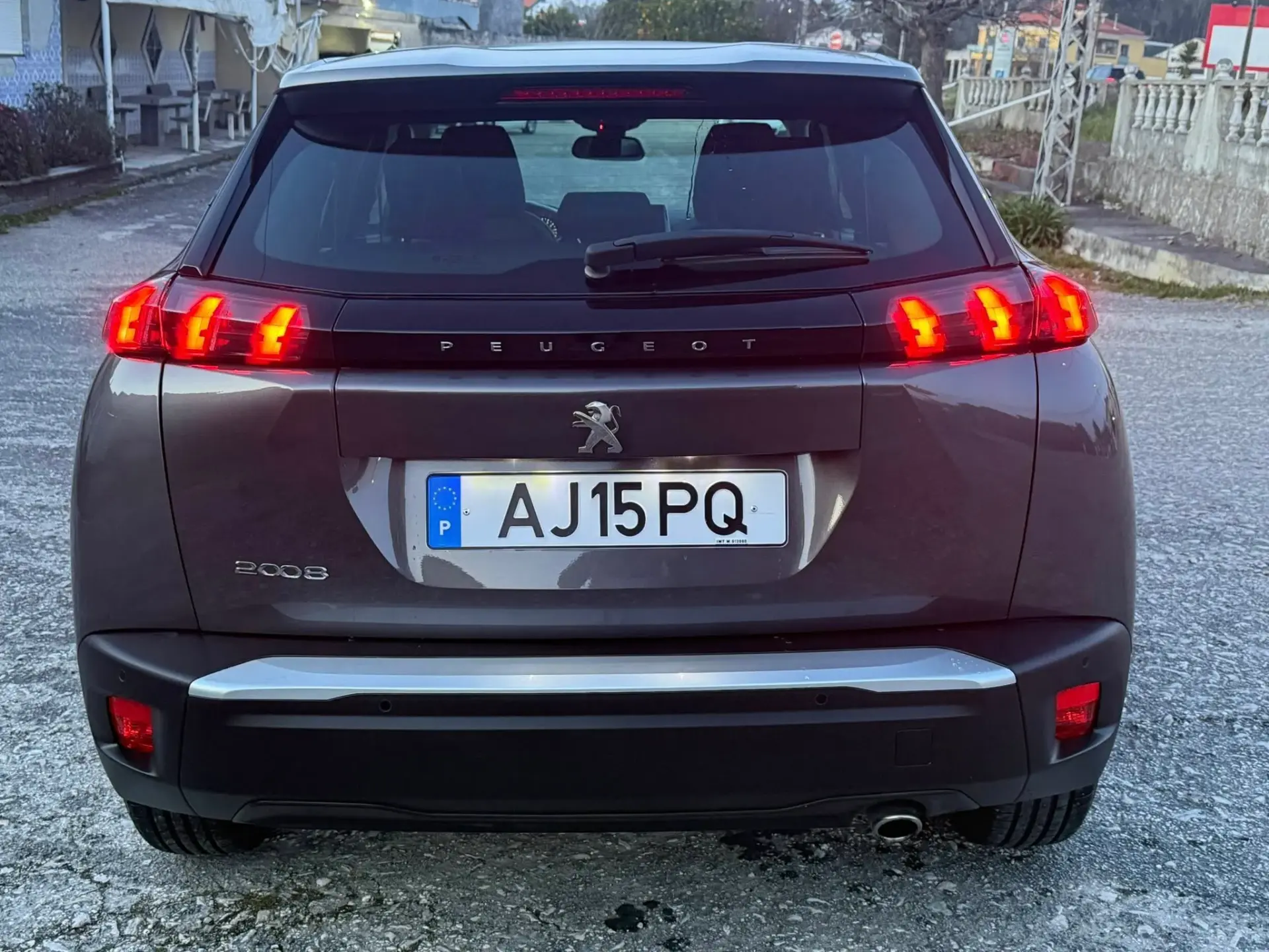 Peugeot 2008 1.5 BlueHDi Allure 14