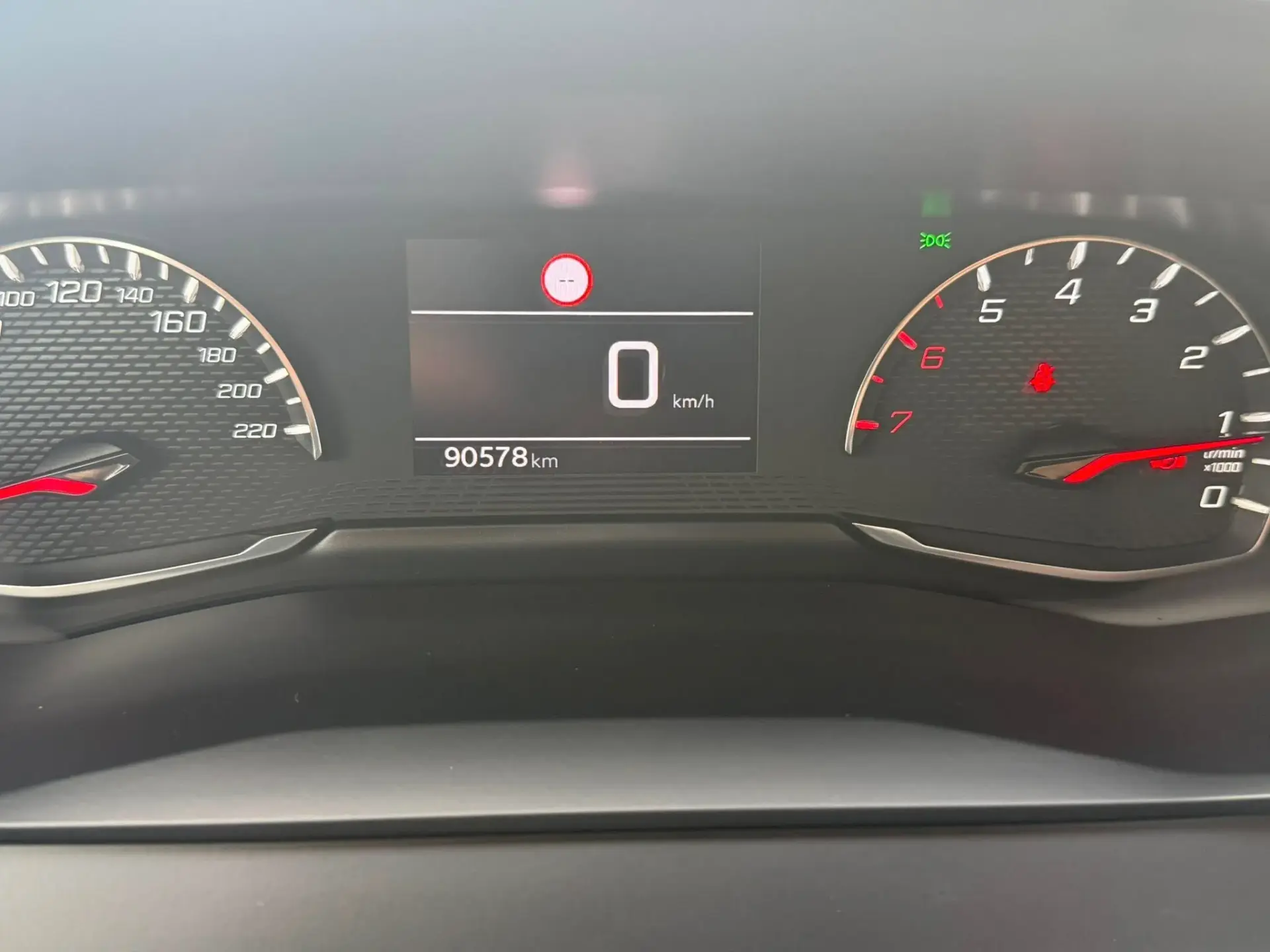 Peugeot 208 1.5 BlueHDi Active Pack 13
