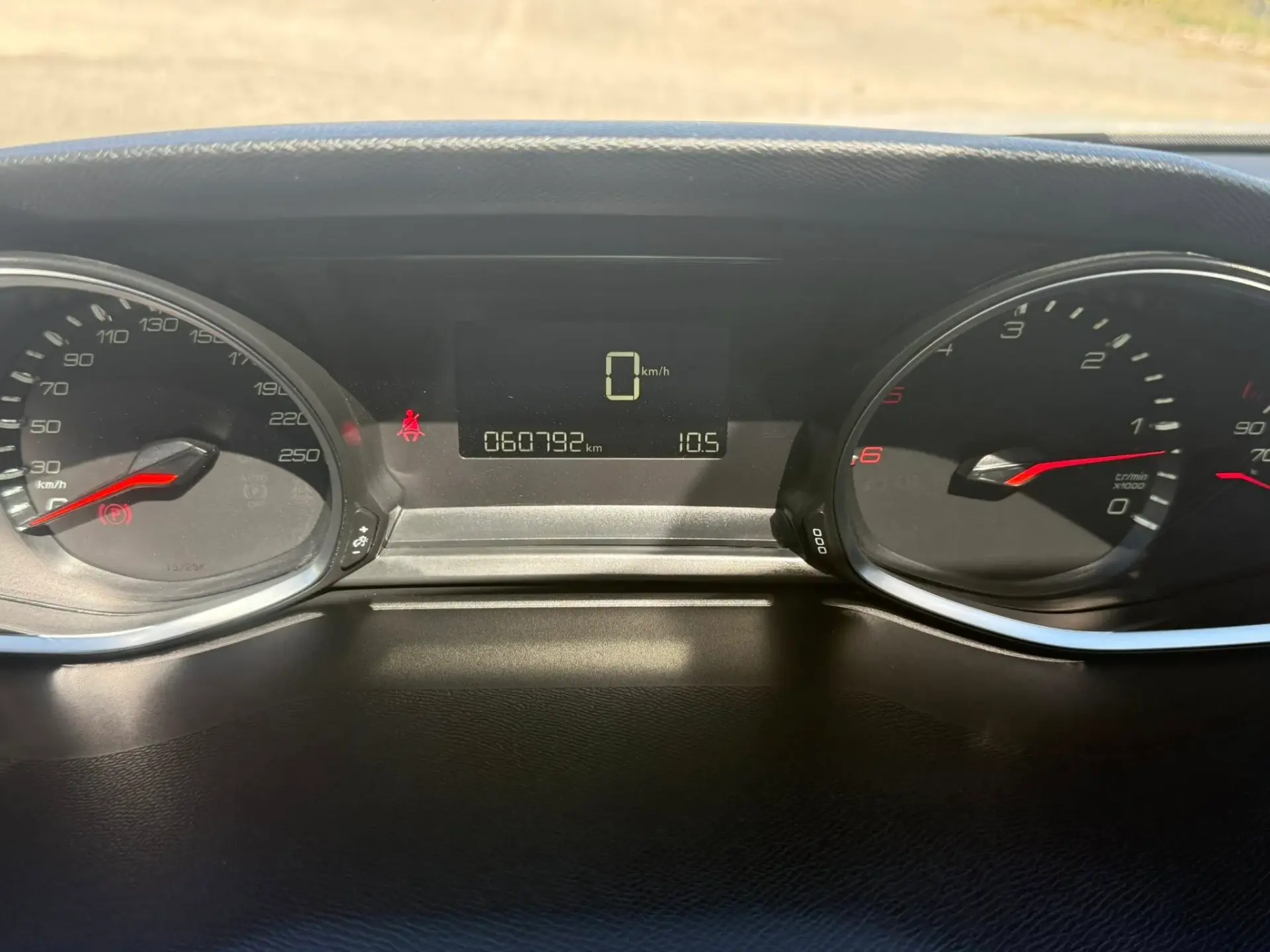 Peugeot 308 1.5 BlueHDi Active 14