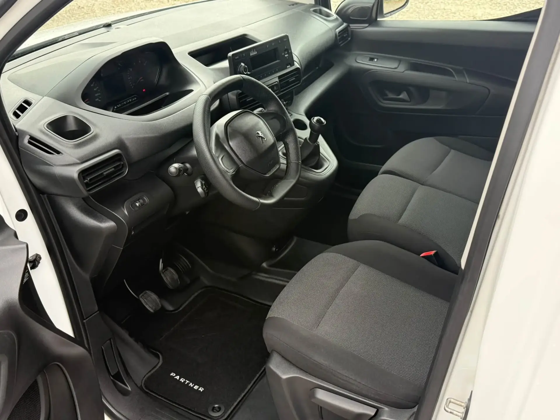 Peugeot Partner 1.5 hdi 10