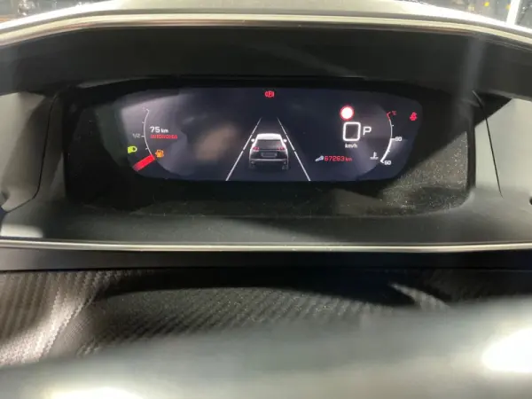 Peugeot 2008 1.2 PureTech GT EAT8 15