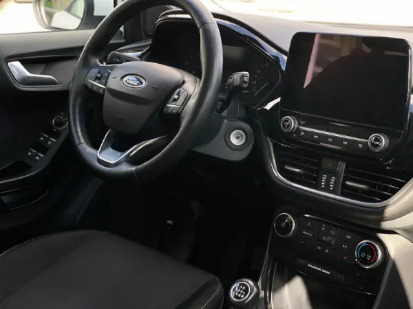 Ford Puma 1.0 EcoBoost COOL & CONNECT 11