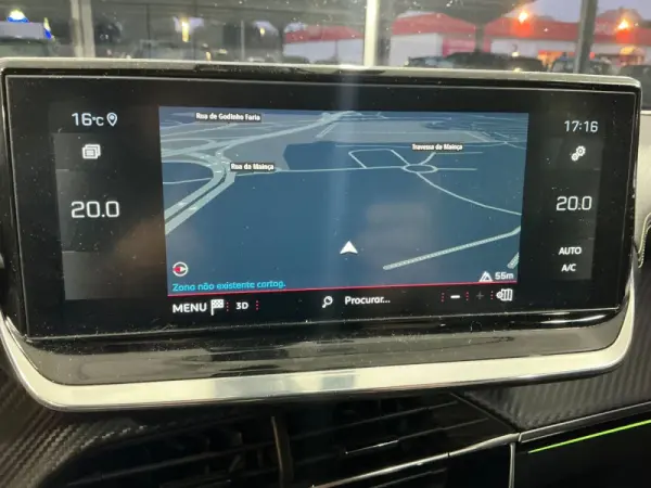 Peugeot 2008 1.2 PureTech GT EAT8 13