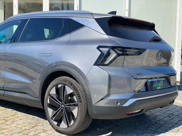 Renault Scénic E-Tech 87KW 4
