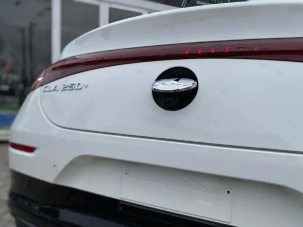 Mercedes-Benz CLA 250+ Outro 39