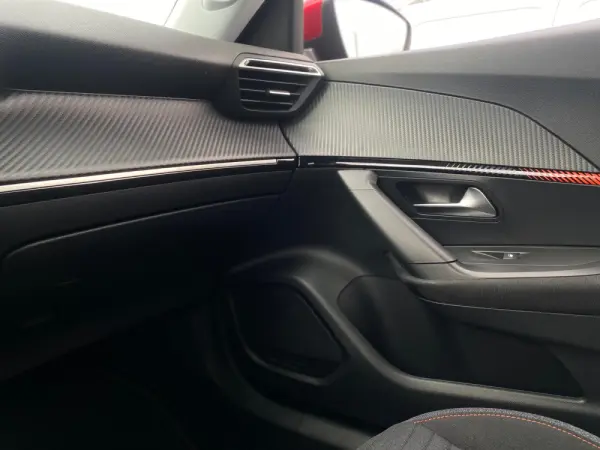 Peugeot 2008 1.2 PureTech Active 12