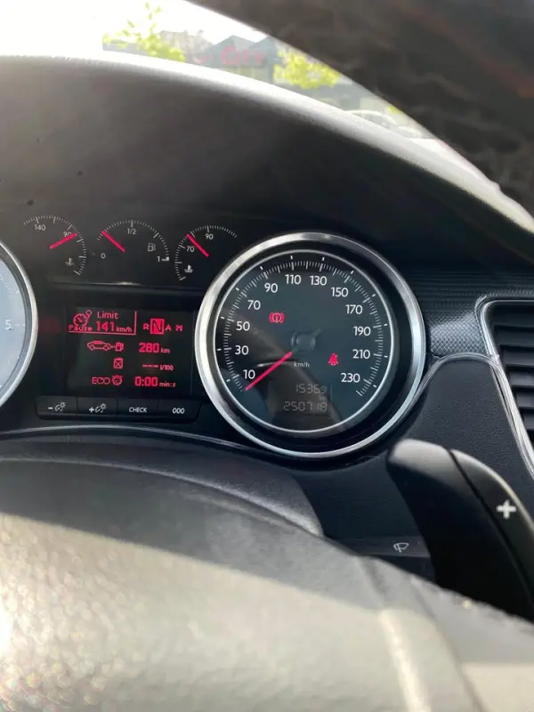 Peugeot 508 SW e-HDi FAP 115 EGS6 Active 7