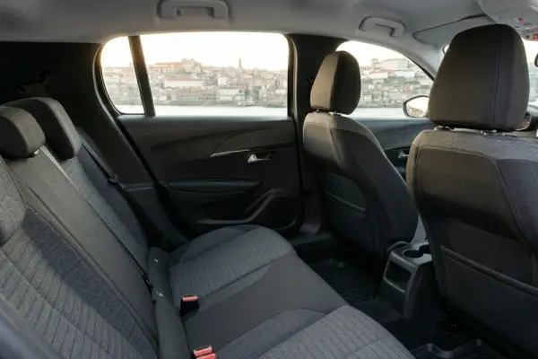 Peugeot 2008 PureTech 100 Stop&Start Active 4