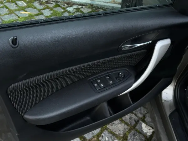 BMW 116 d Line Urban Auto 8