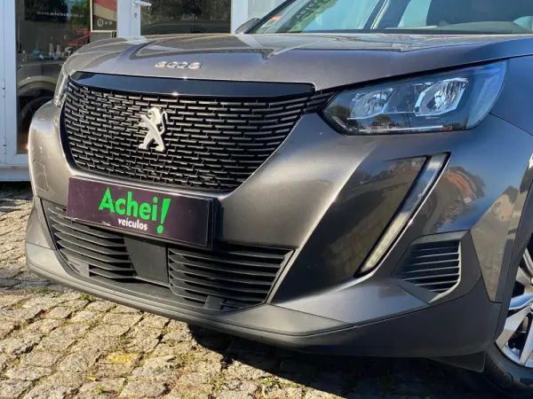 Peugeot 2008 1.2 PureTech Active Pack 18