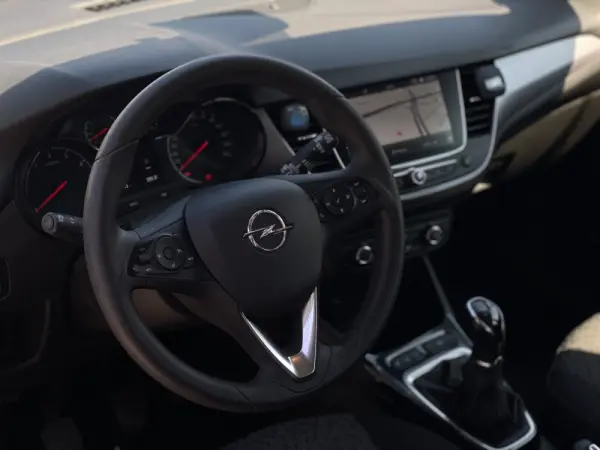 Opel Crossland X 1.2 Edition 22