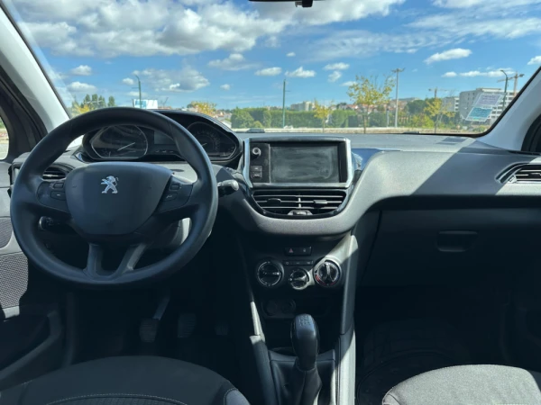 Peugeot 208 1.6 Blue-HDi Active 10