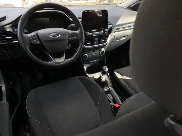 Ford Puma 1.0 EcoBoost COOL & CONNECT 5