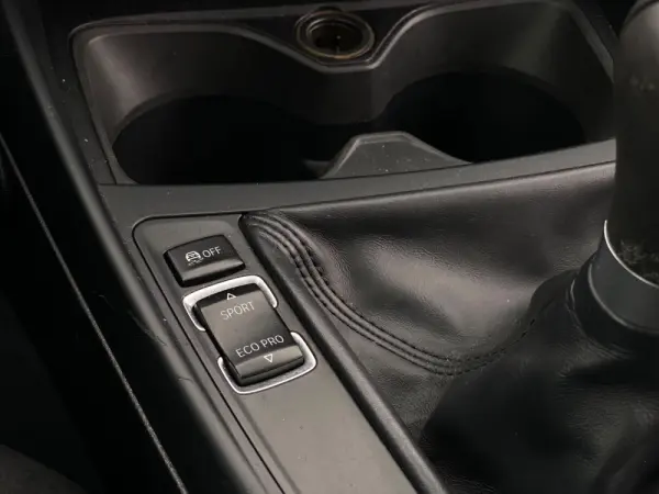 BMW 218 d Coupe Pack M 17