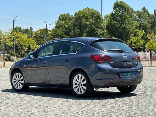 Opel Astra 1.4 Cosmo 7