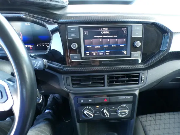 Volkswagen T-Cross 1.0 TSI Life 4