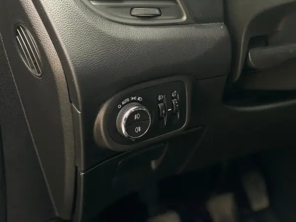 Opel Zafira Life Outro 17