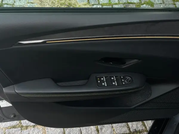 Renault Mégane E-Tech EV60 Evolution 7