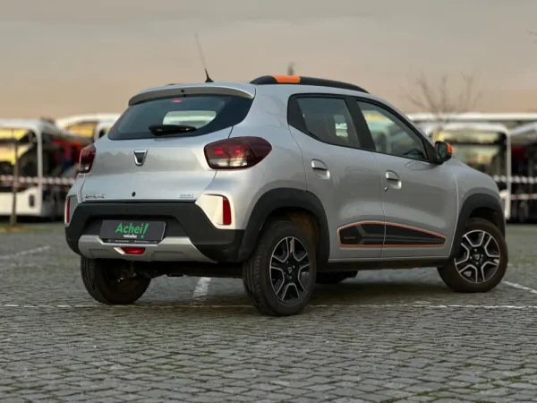 Dacia Spring Electric 45 Essential 5