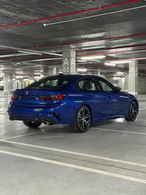 BMW 330 330i Pack M 3
