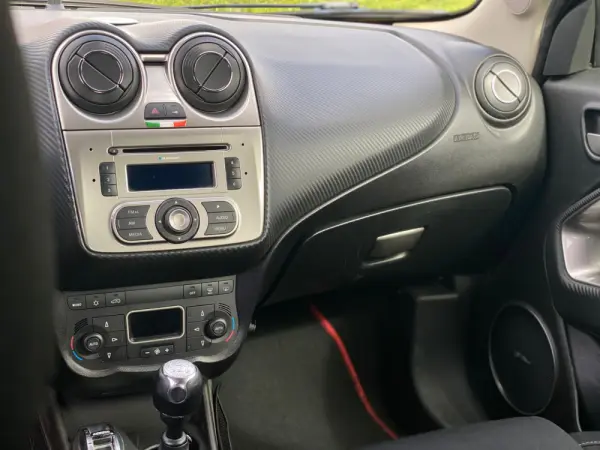 Alfa Romeo MiTo 1.6 JTDM Distinctive 12